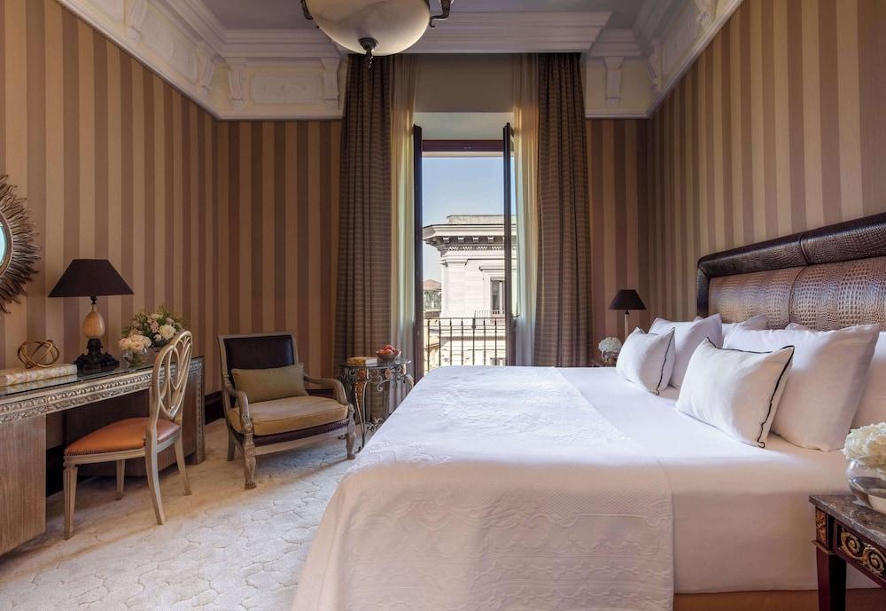 Anantara Palazzo Naiadi Rome Hotel Room Type - Premium City view