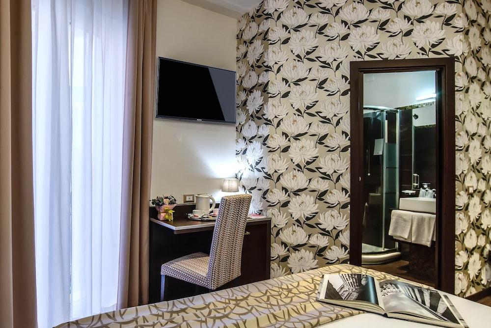 Catone District Hotel Room Type - Executive Double Room