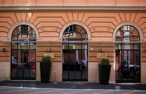 c-hotels Fiume - Tap to explore photos