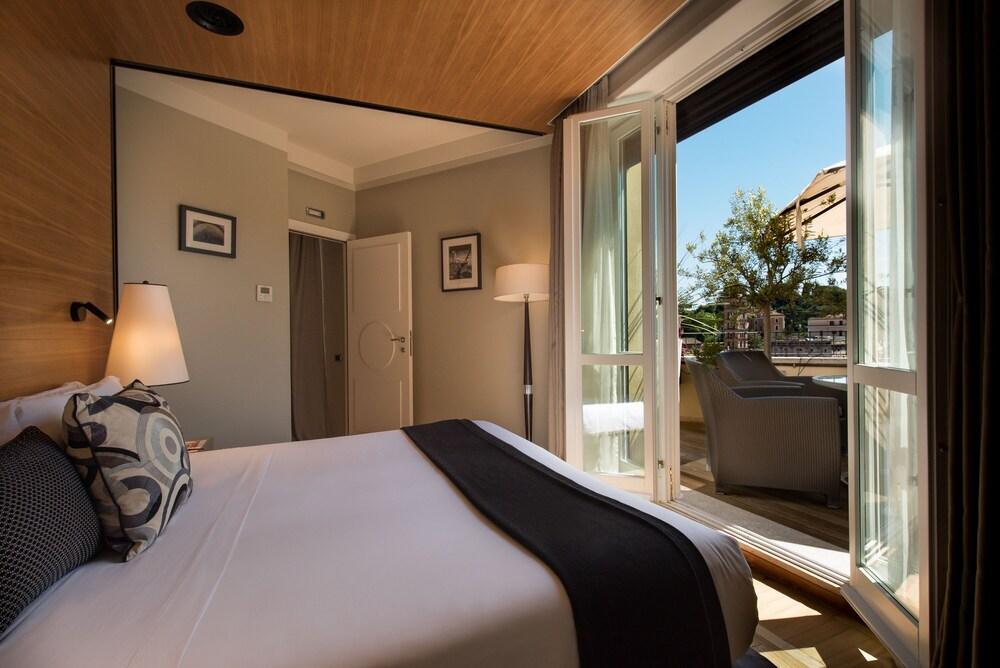 47 Boutique Hotel - Tap to explore photos