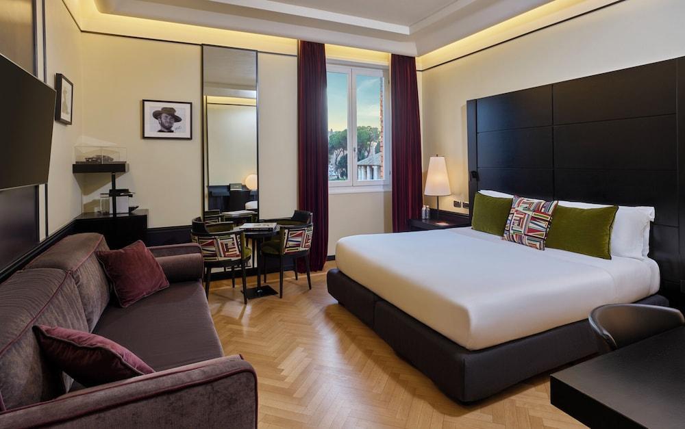 47 Boutique Hotel Room Type - Deluxe Double Room