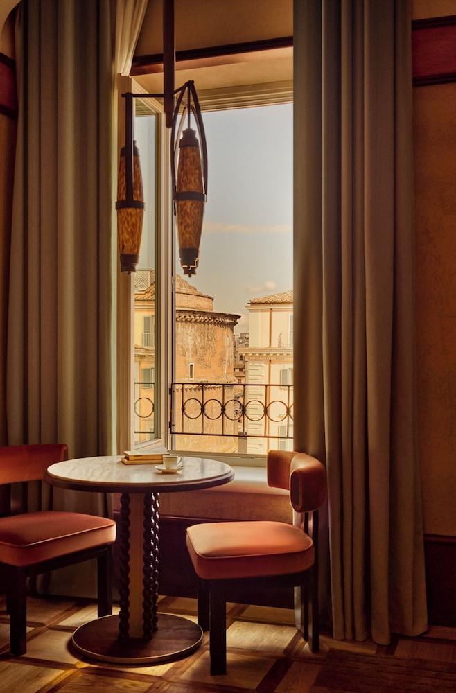 Orient Express La Minerva Room Type - Junior Suite (Minerva Square View)