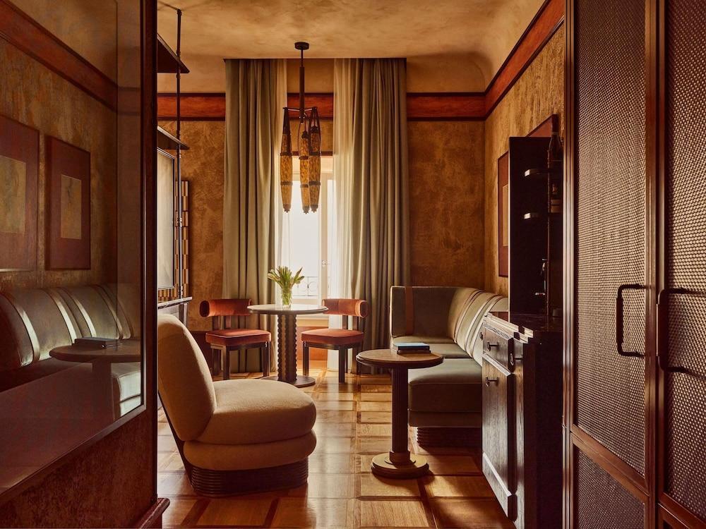 Orient Express La Minerva