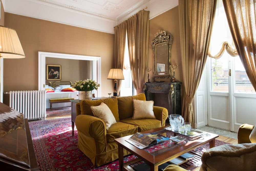 Grand Hotel Plaza Room Type - Plaza Suite