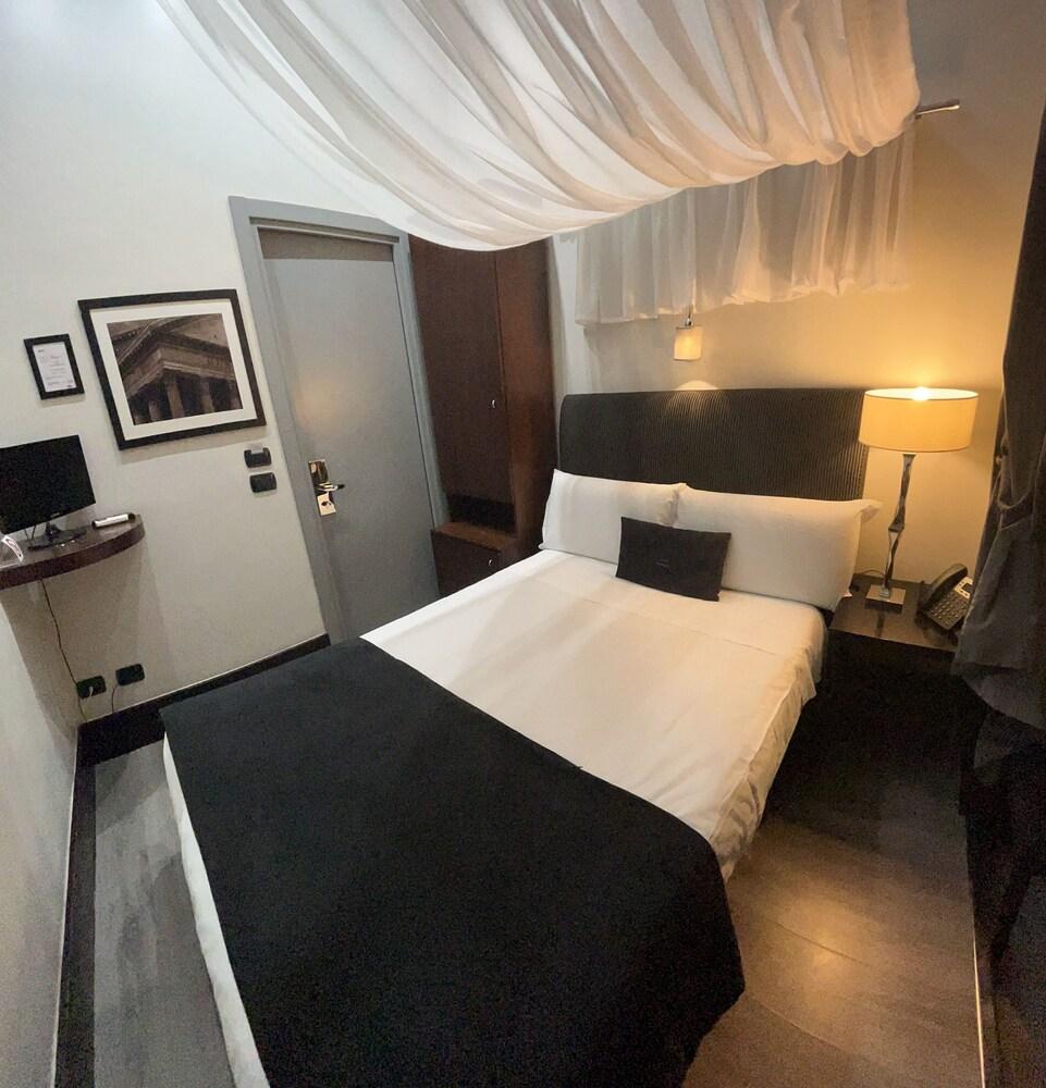 Hotel Giuggioli Room Type - Economy Double Room