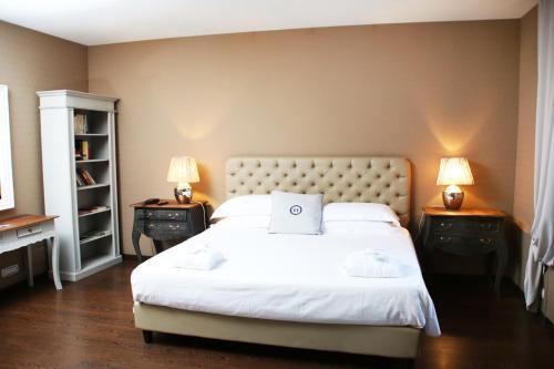 TH Roma - Carpegna Palace Room Type - Deluxe Junior Suite