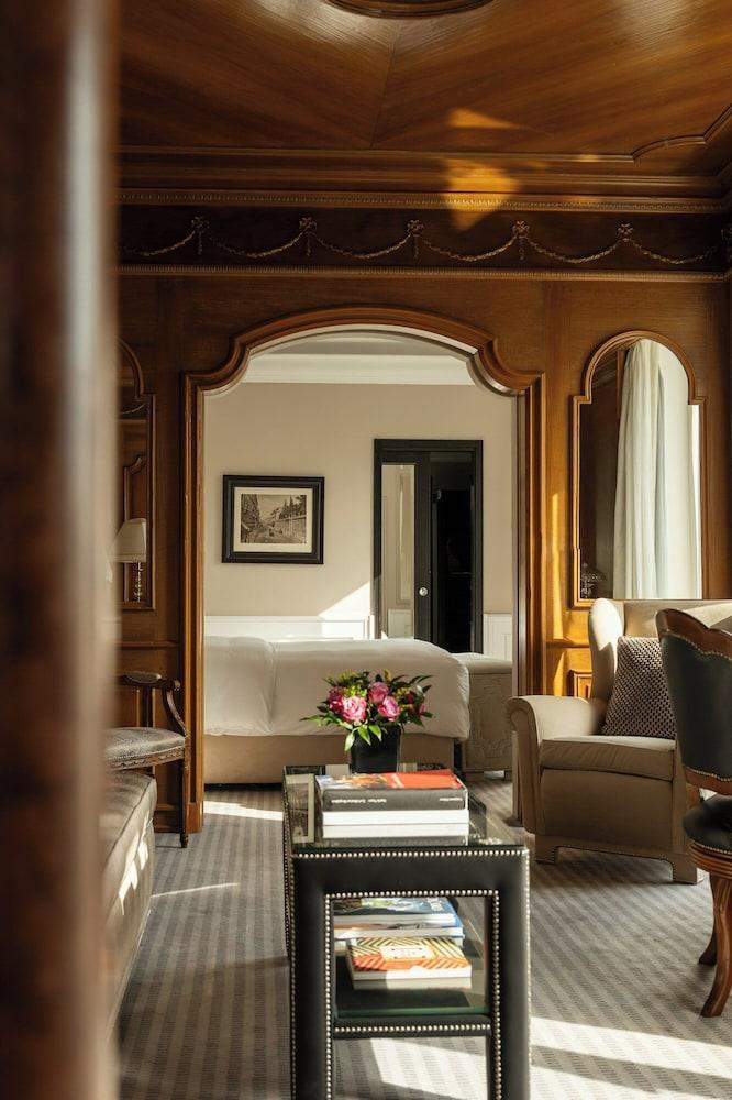 Hassler Roma Room Type - Classic Suite