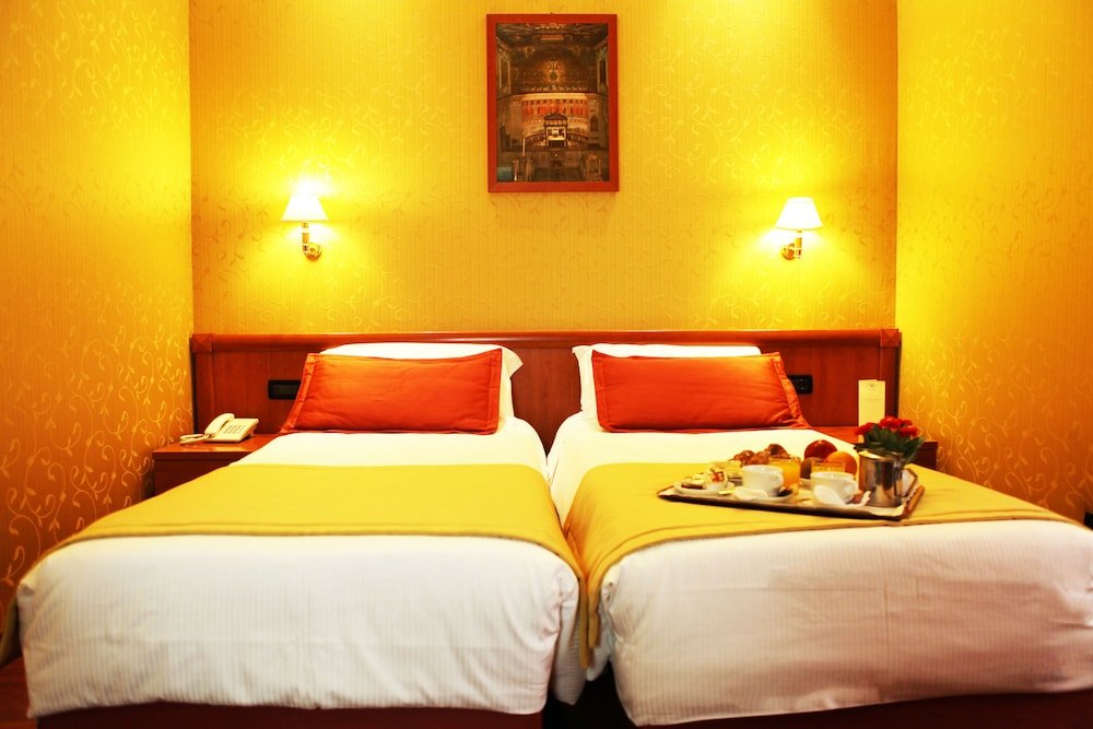 Impero Hotel Rome Room Type - Standard Double or Twin Room, 1 Double or 2 Twin Beds