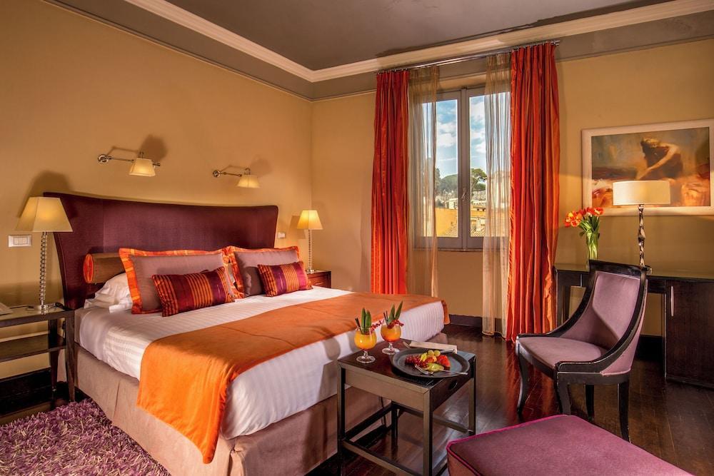 The Inn at the Spanish Steps Room Type - Room with View