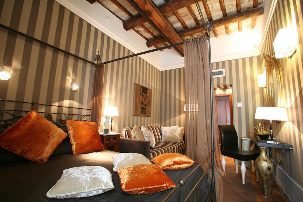 The Inn at the Spanish Steps Room Type - Executive Double Room