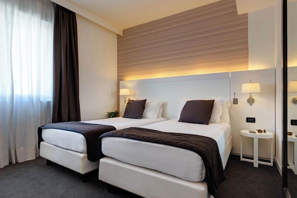 iH Hotels Roma Z3 Room Type - Twin Room