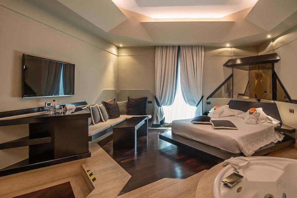 Hotel Isa Room Type - Exclusive Double Room, Jetted Tub