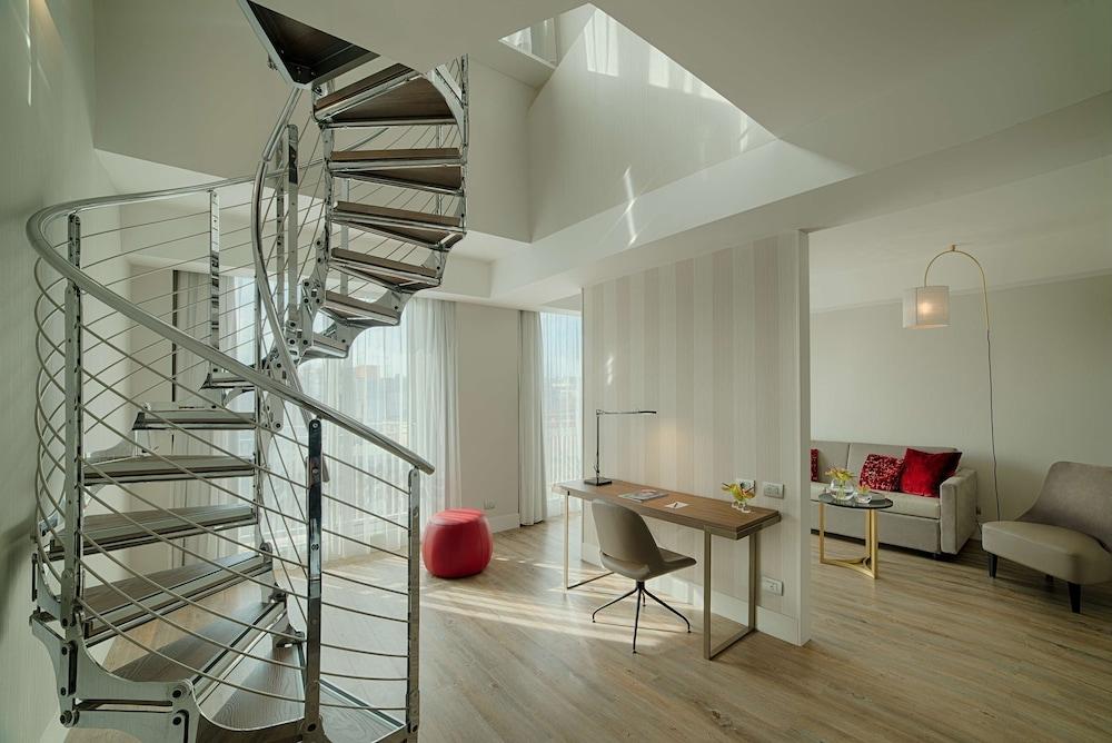 NH Collection Roma Centro Room Type - Suite (Duplex Extra Bed 4 adults) NH Collection Roma Centro Room Type - Suite (Duplex Extra Bed 4 adults)