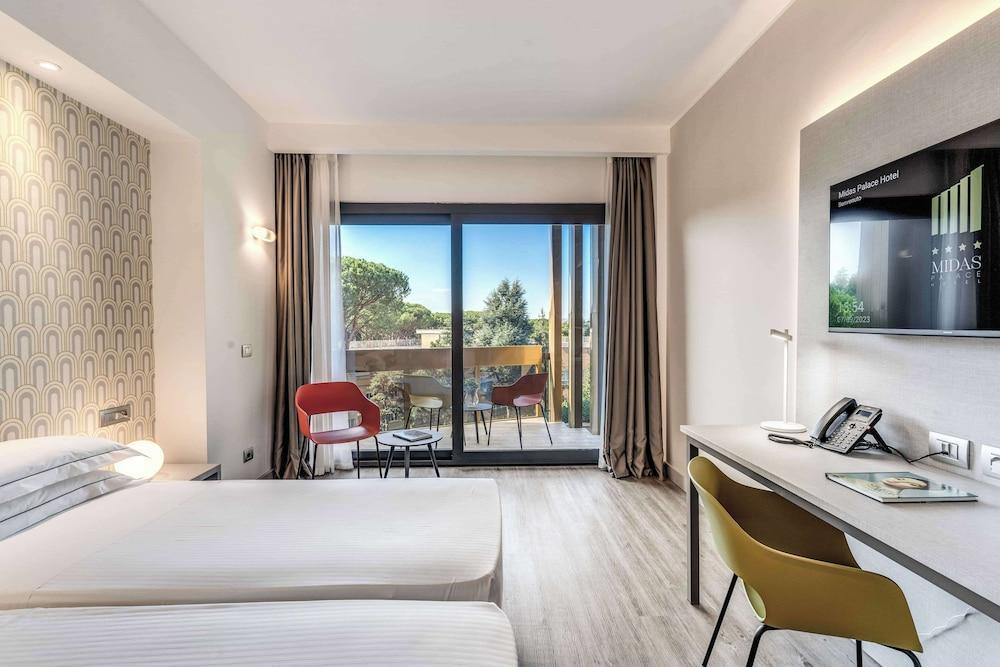 Hotel Midas Roma, a member of Barceló Hotel Group - Tap to explore photos