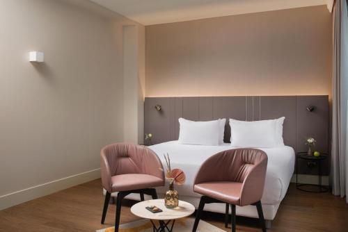 NH Roma Villa Carpegna Room Type - Suite with Terrace with Extra Bed