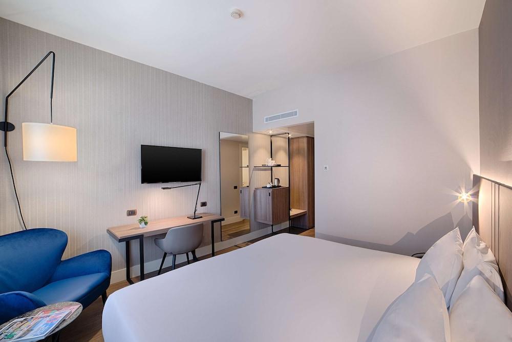 NH Roma Villa Carpegna Room Type - Standard Room