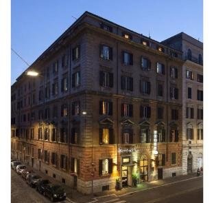 Kennedy Hotel - Tap to explore photos