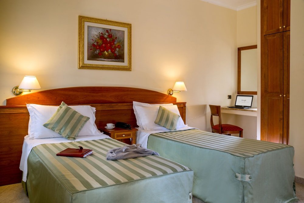 Marini Park Hotel Room Type - Triple Room