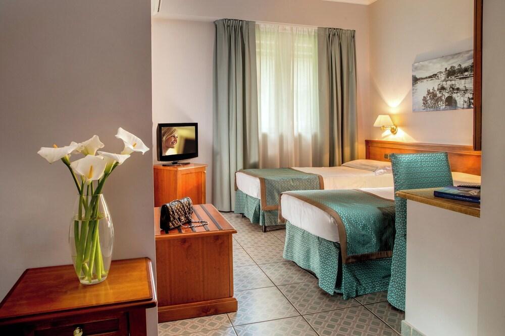 Marini Park Hotel Room Type - Economy Double or Twin Room