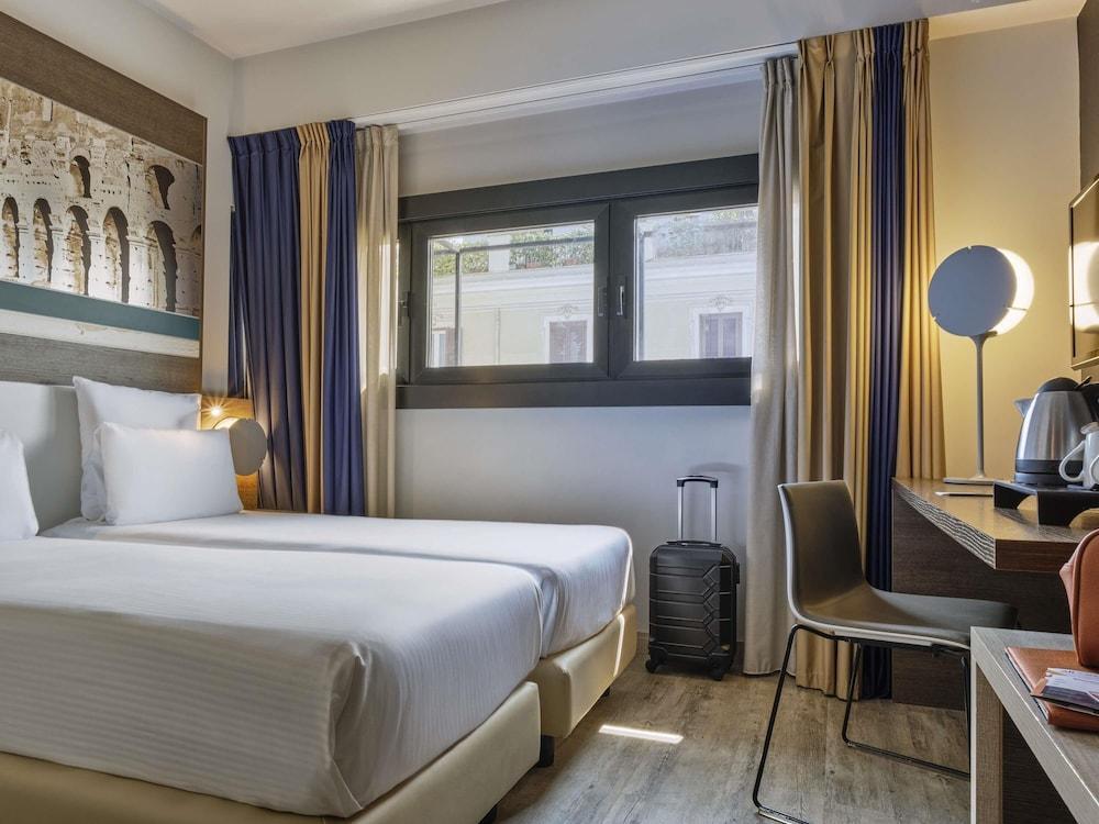 Mercure Roma Centro Colosseo Room Type - Superior Twin Room