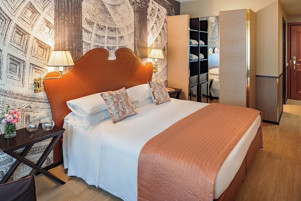 Starhotels Michelangelo - Tap to explore photos