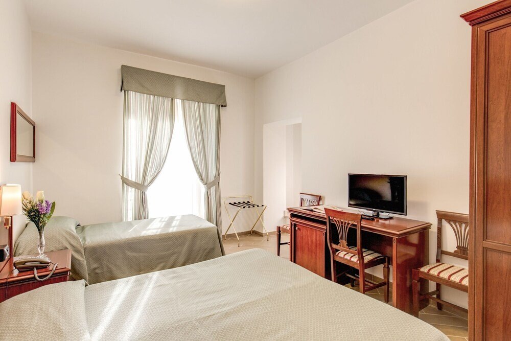 Hotel Flavio Rome Room Type - Triple Room
