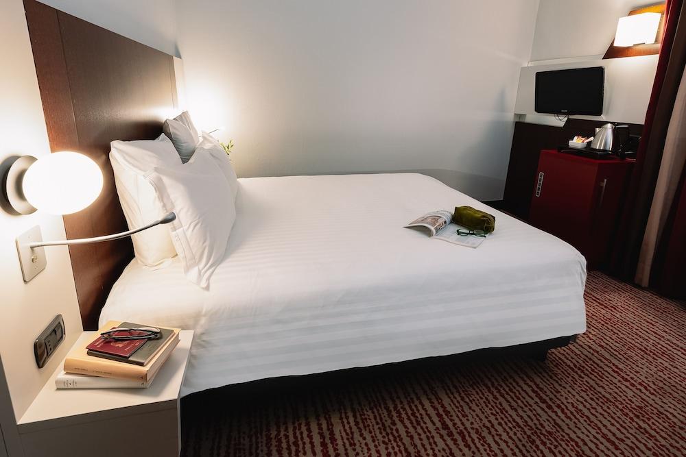 Mercure Roma Piazza Bologna Room Type - Classic Double Room