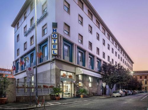 Quality Hotel Nova Domus - Tap to explore photos