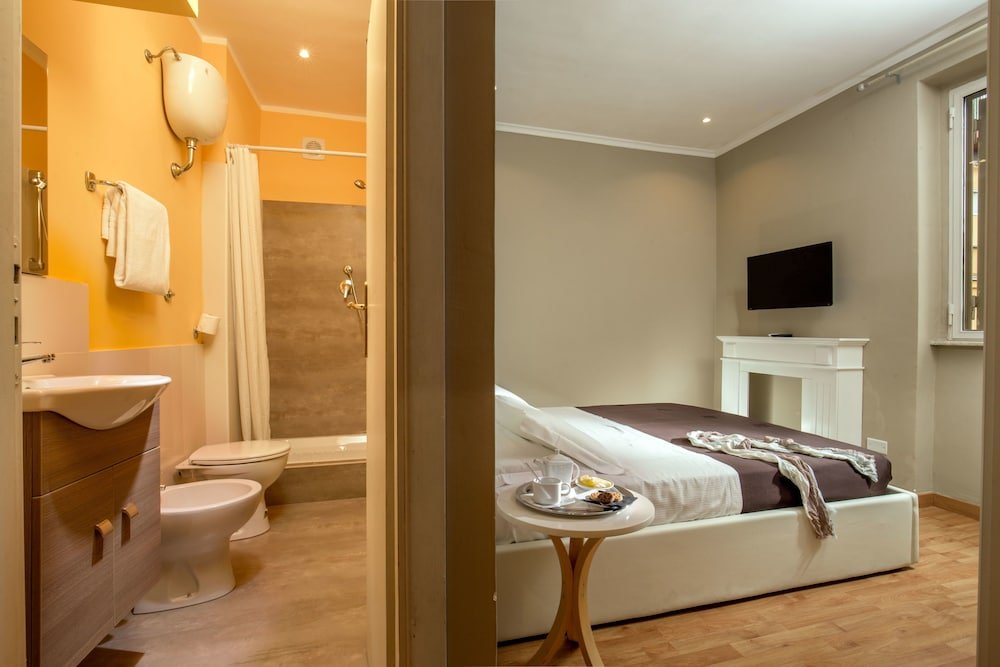 Orto di Roma Room Type - Standard Double Room, 1 Queen Bed