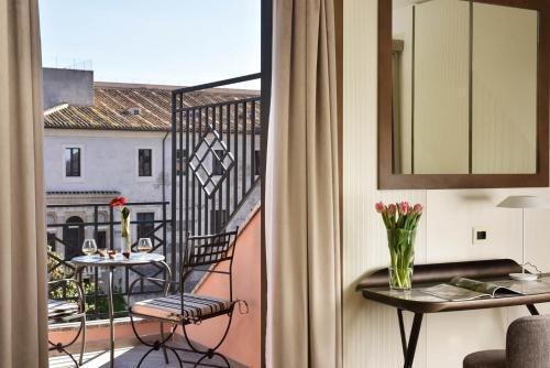 FH55 Grand Hotel Palatino - Tap to explore photos