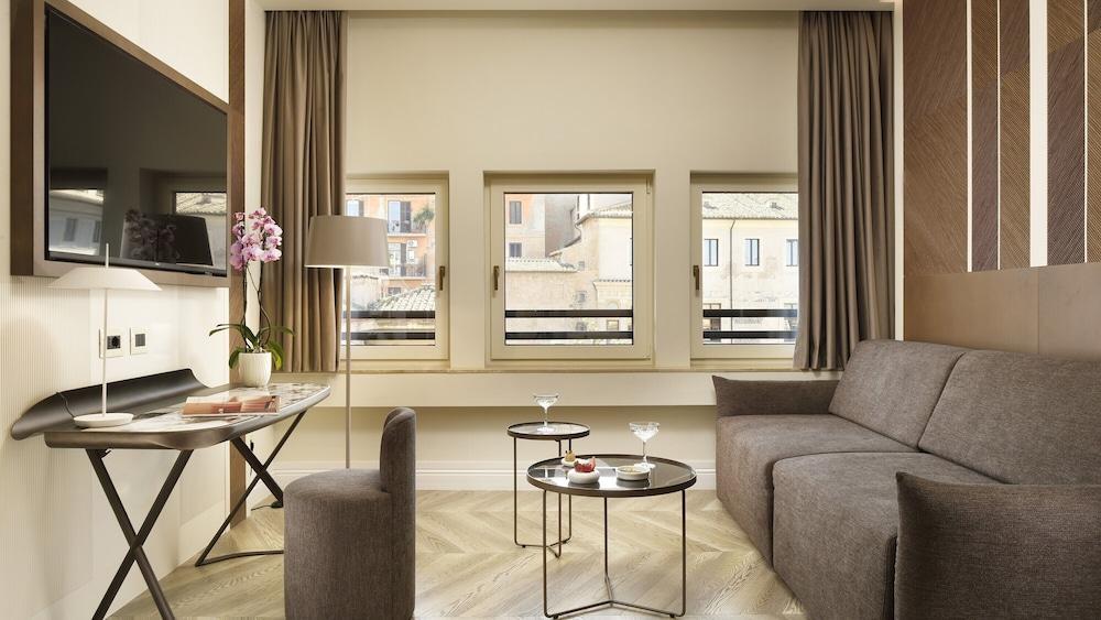 FH55 Grand Hotel Palatino Room Type - Suite, Hot Tub, City View