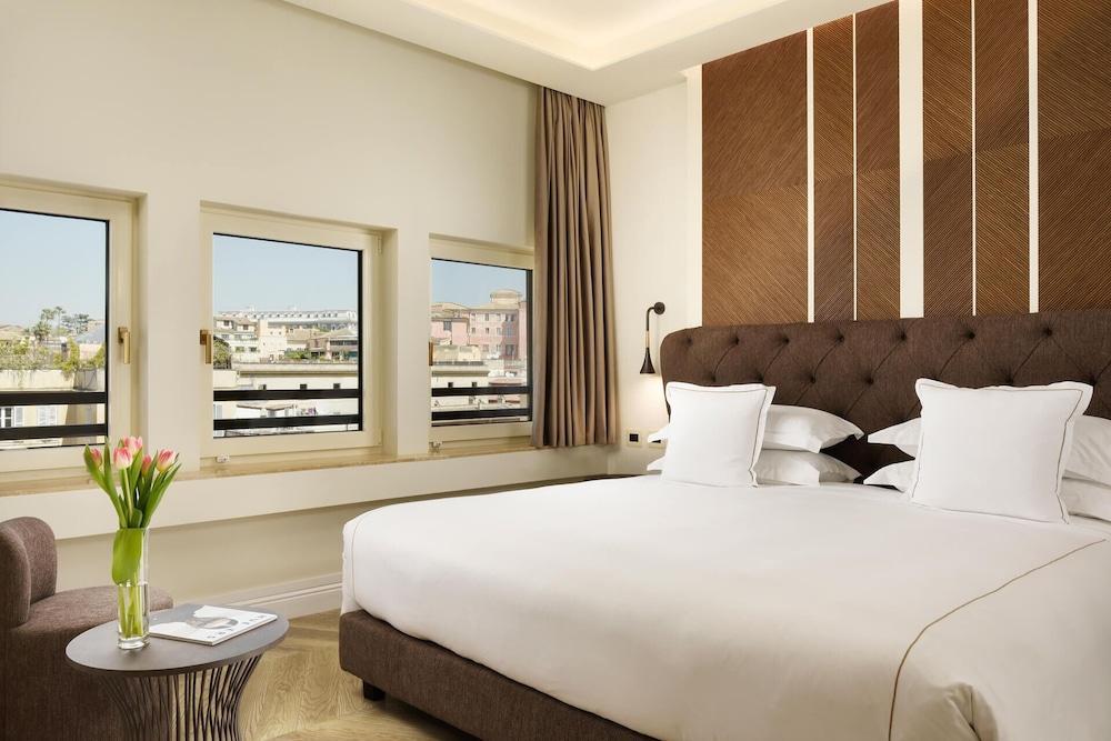FH55 Grand Hotel Palatino Room Type - Suite with Jacuzzi and Panoramic View