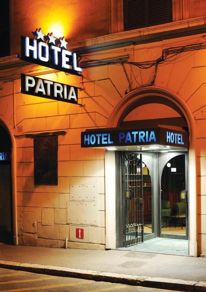 Hotel Patria - Tap to explore photos