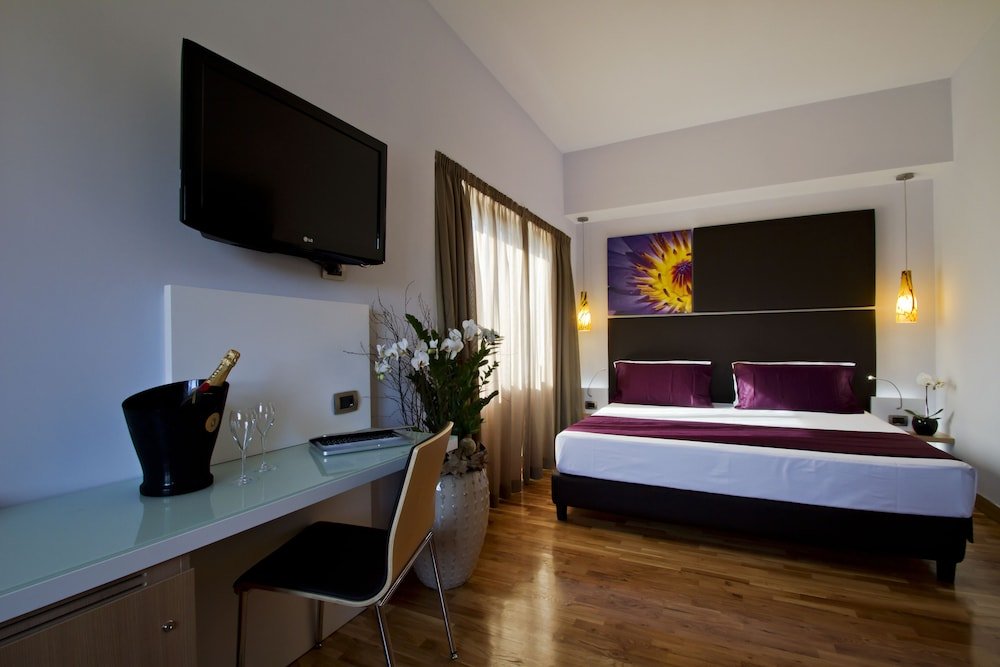 Hotel Gravina San Pietro Room Type - Junior Suite (St. Peter View)