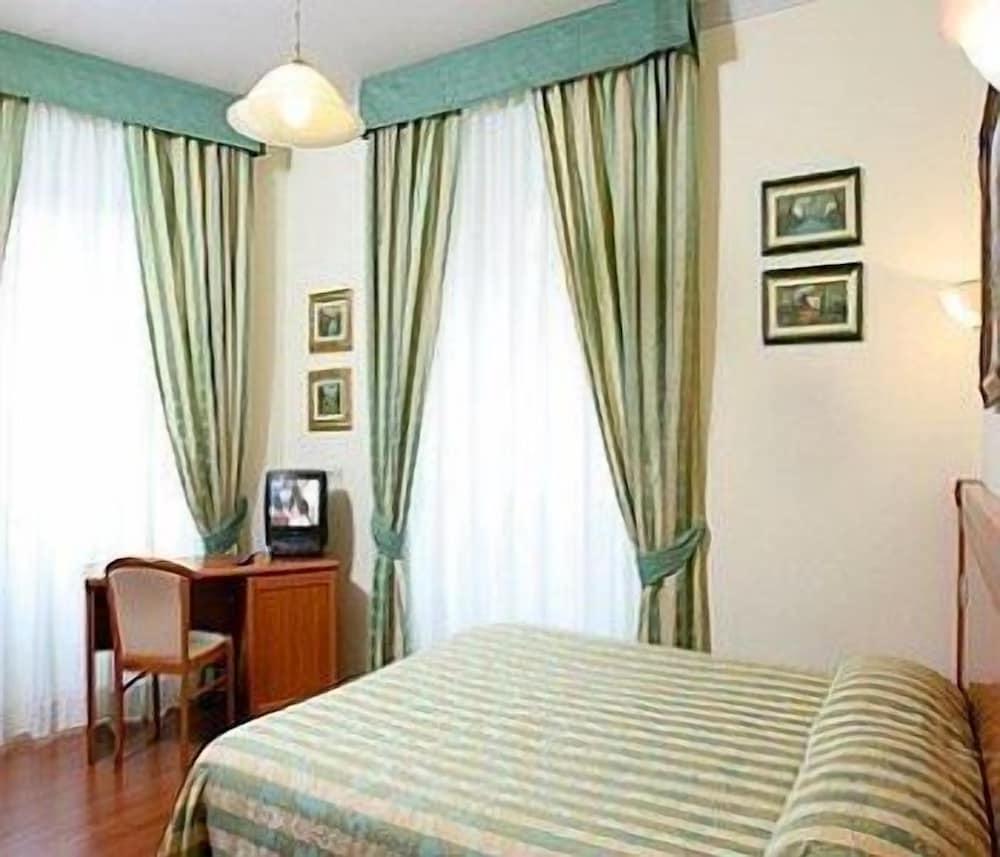 Hotel Philia Rome Room Type - Standard Double Room
