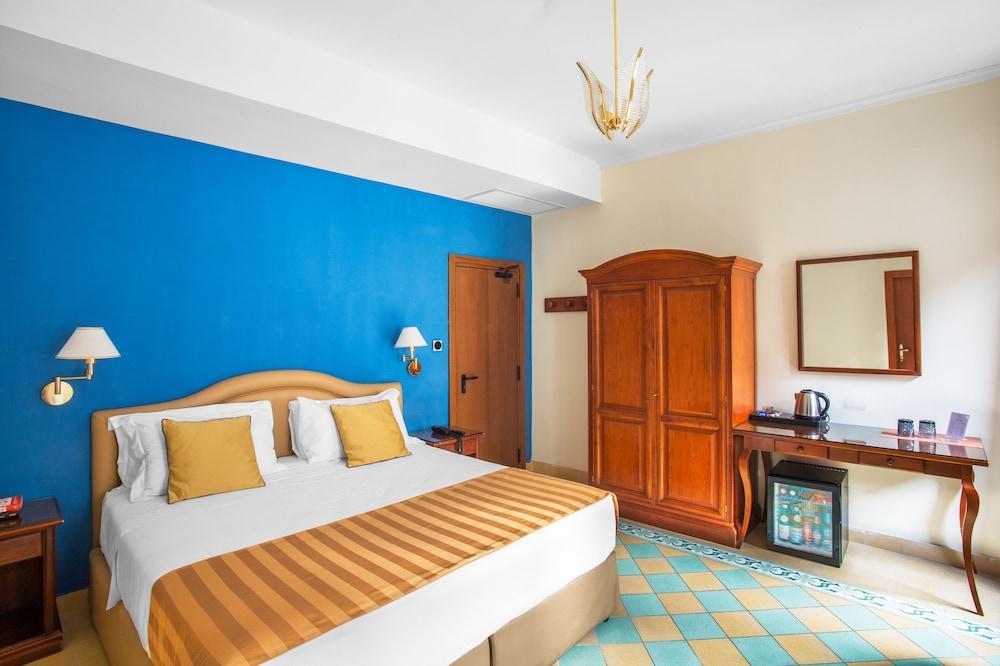 Hotel Piazza Di Spagna Room Type - Superior Double Room
