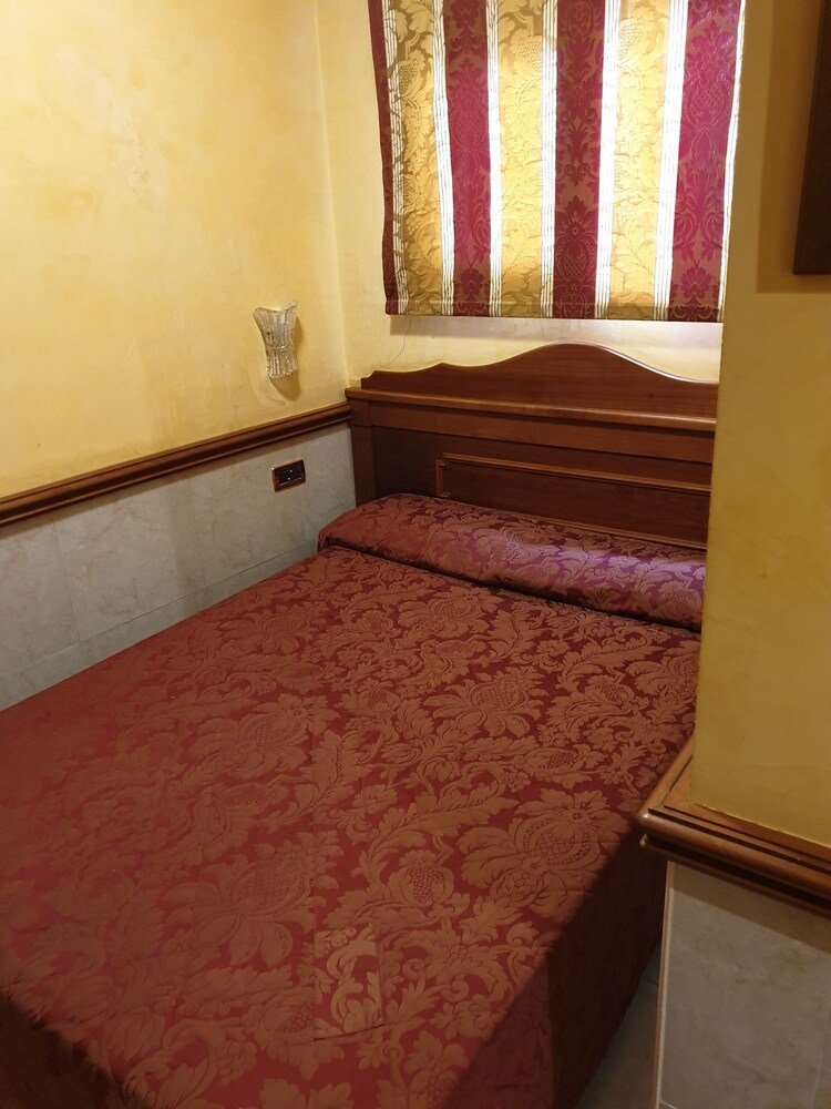 Clarion Collection Hotel Principessa Isabella - Tap to explore photos