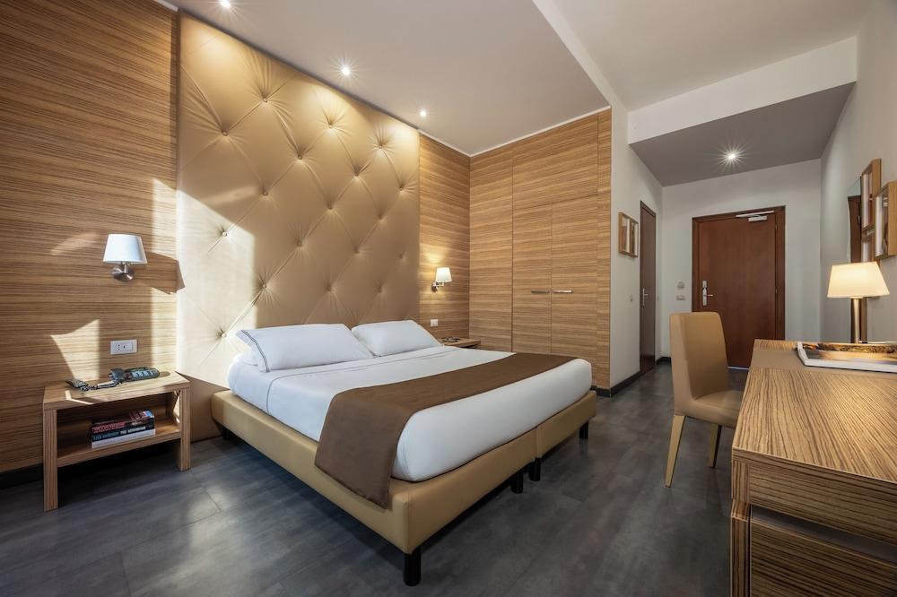 Phi Hotel Garden Area Roma Eur Room Type - Superior Double or Twin Room, 1 Double Bed