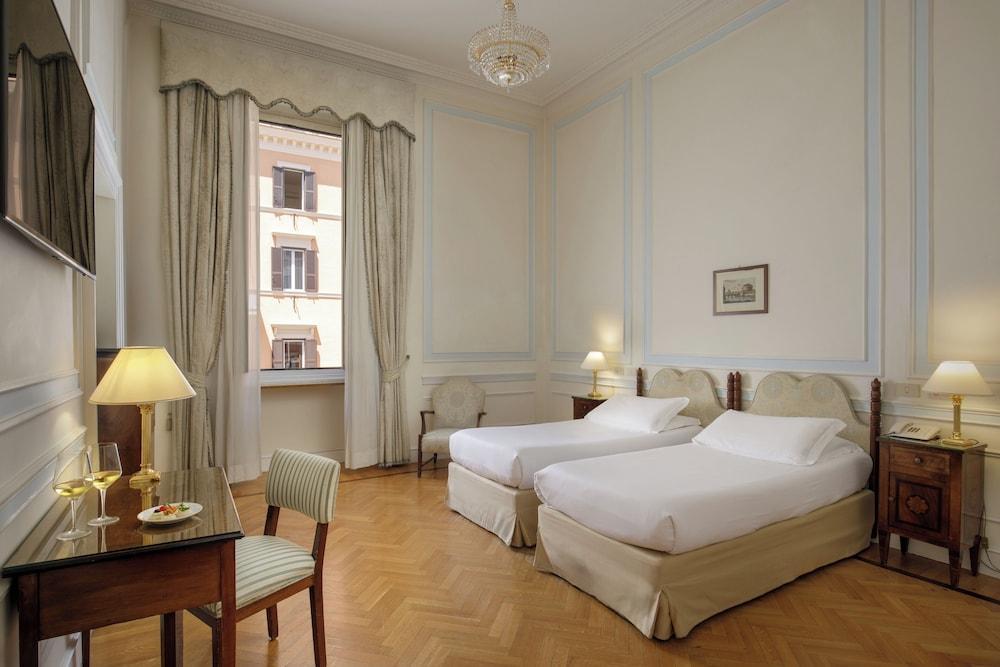 Hotel Quirinale Room Type - Mobility Accessible Room