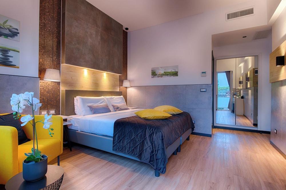 Raganelli Hotel Room Type - Superior Double with Balcony