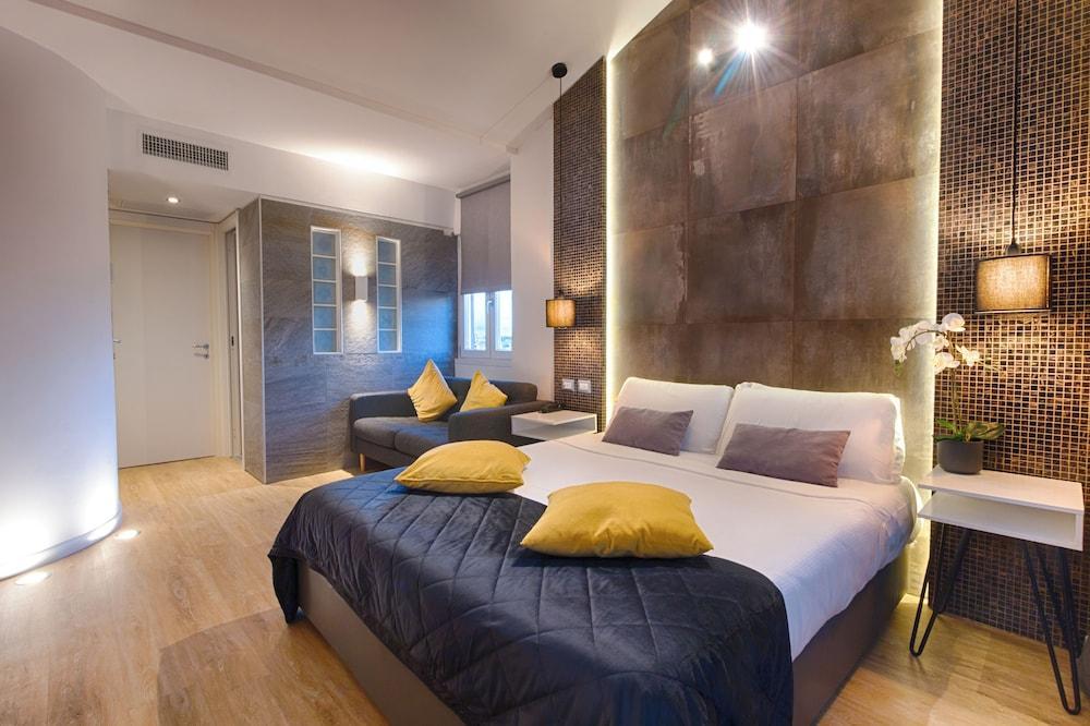 Raganelli Hotel Room Type - Superior Suite with Balcony