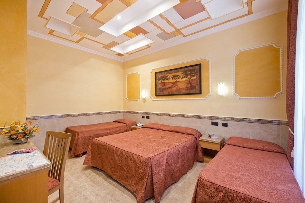 Hotel Marco Polo Room Type - Standard Quadruple Room Hotel Marco Polo Room Type - Standard Quadruple Room