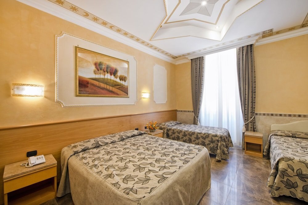 Hotel Marco Polo Room Type - Standard Triple Room