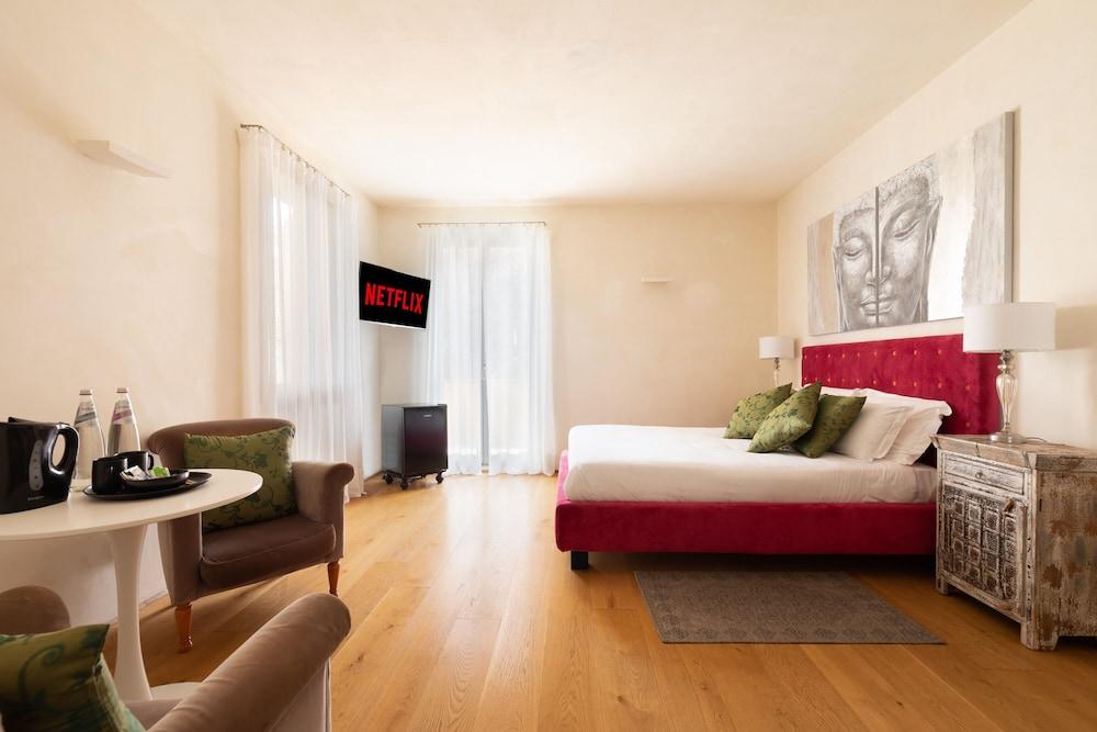 Relais Clivo Vaticano Room Type - Presidential Studio Suite, Garden View Relais Clivo Vaticano Room Type - Presidential Studio Suite, Garden View