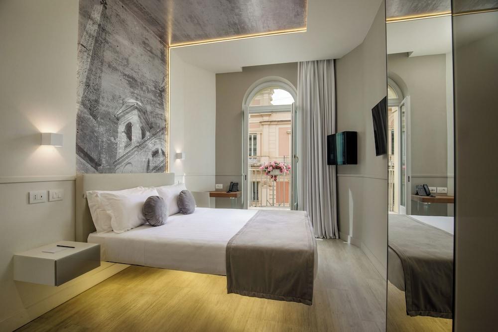 Hotel Regno Room Type - Classic Room, Balcony