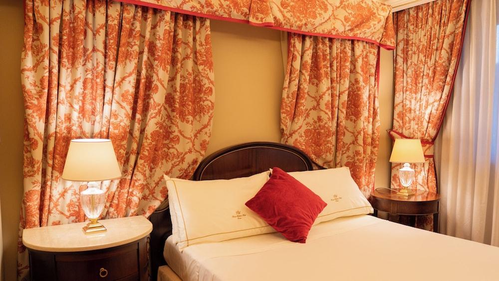 River Château Hotel Room Type - Classic Double or Twin Room, Non Smoking