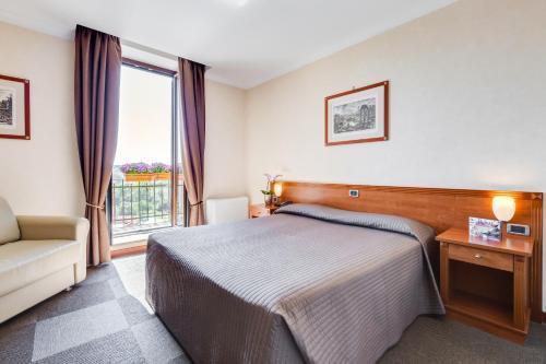 Romoli Hotel - Tap to explore photos