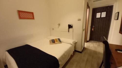 LH Hotel Excel Roma Montemario - Tap to explore photos