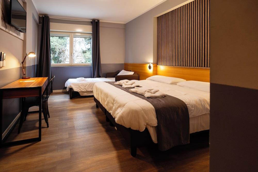 Scheppers Hotel Room Type - Triple Room Scheppers Hotel Room Type - Triple Room