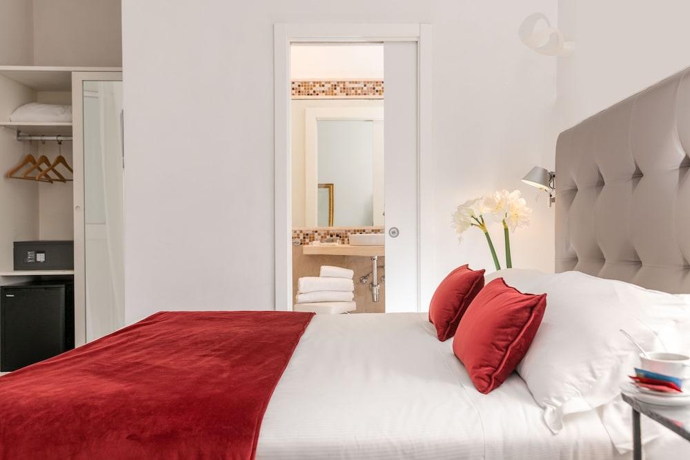 Hotel Navona Room Type - Double or Twin Room